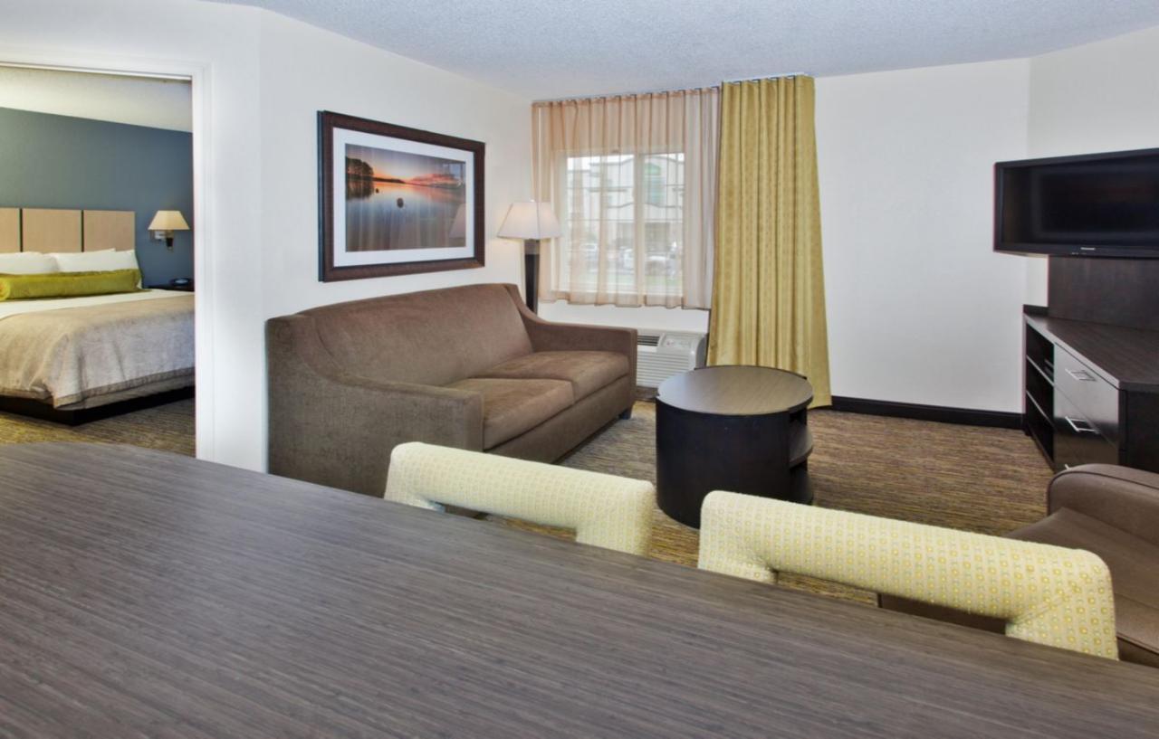 Sonesta Simply Suites Detroit Ann Arbor Exterior photo